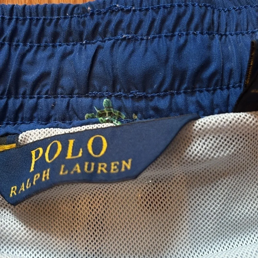 Polo Ralph Lauren men’s swim trunks - XL - blue with green turtles - pockets